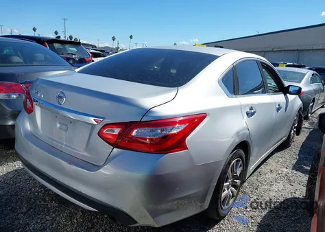 2017 Nissan Altima 2.5 S из США, поврежденный, VIN 1N4AL3AP0HN353674